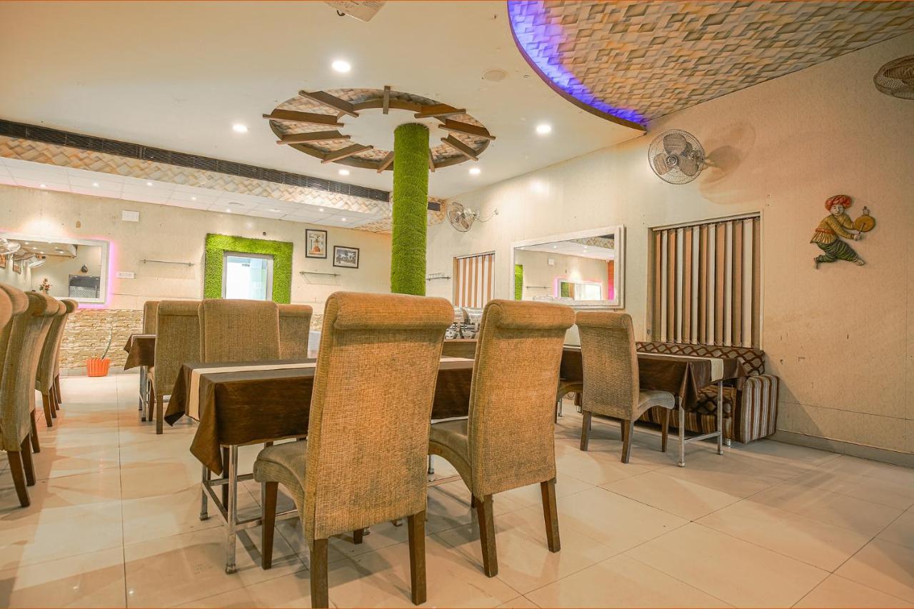 Hotel Hk Continental Amritsar Eksteriør billede
