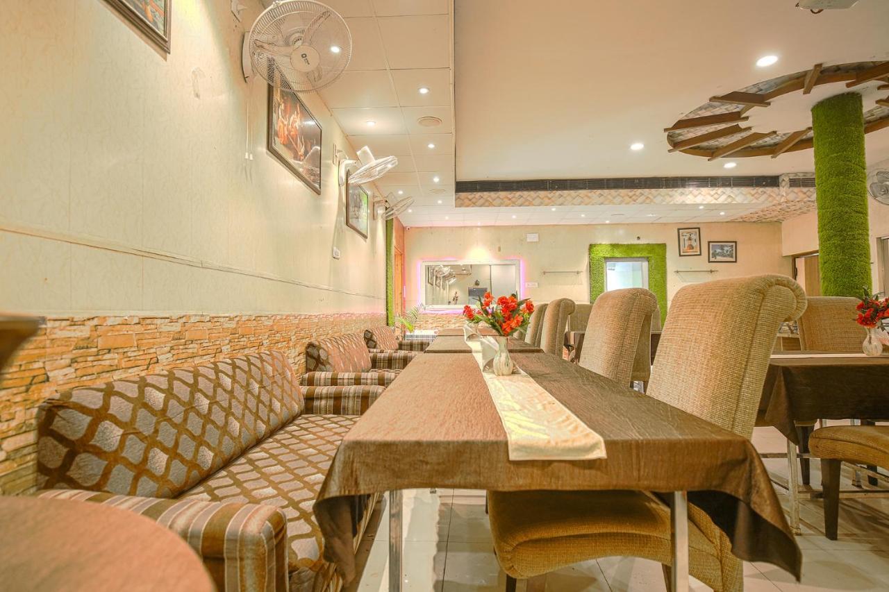 Hotel Hk Continental Amritsar Eksteriør billede