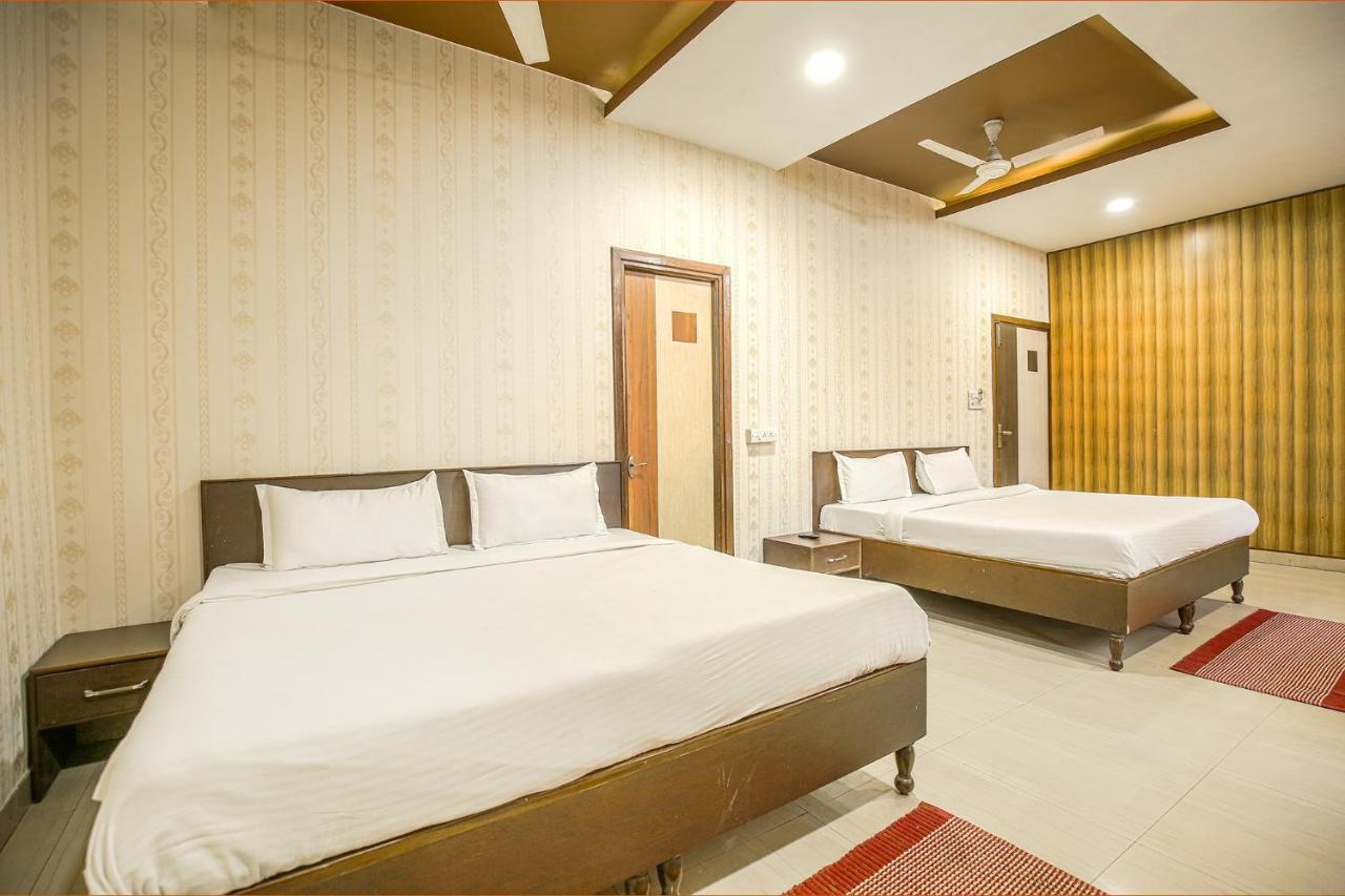 Hotel Hk Continental Amritsar Eksteriør billede