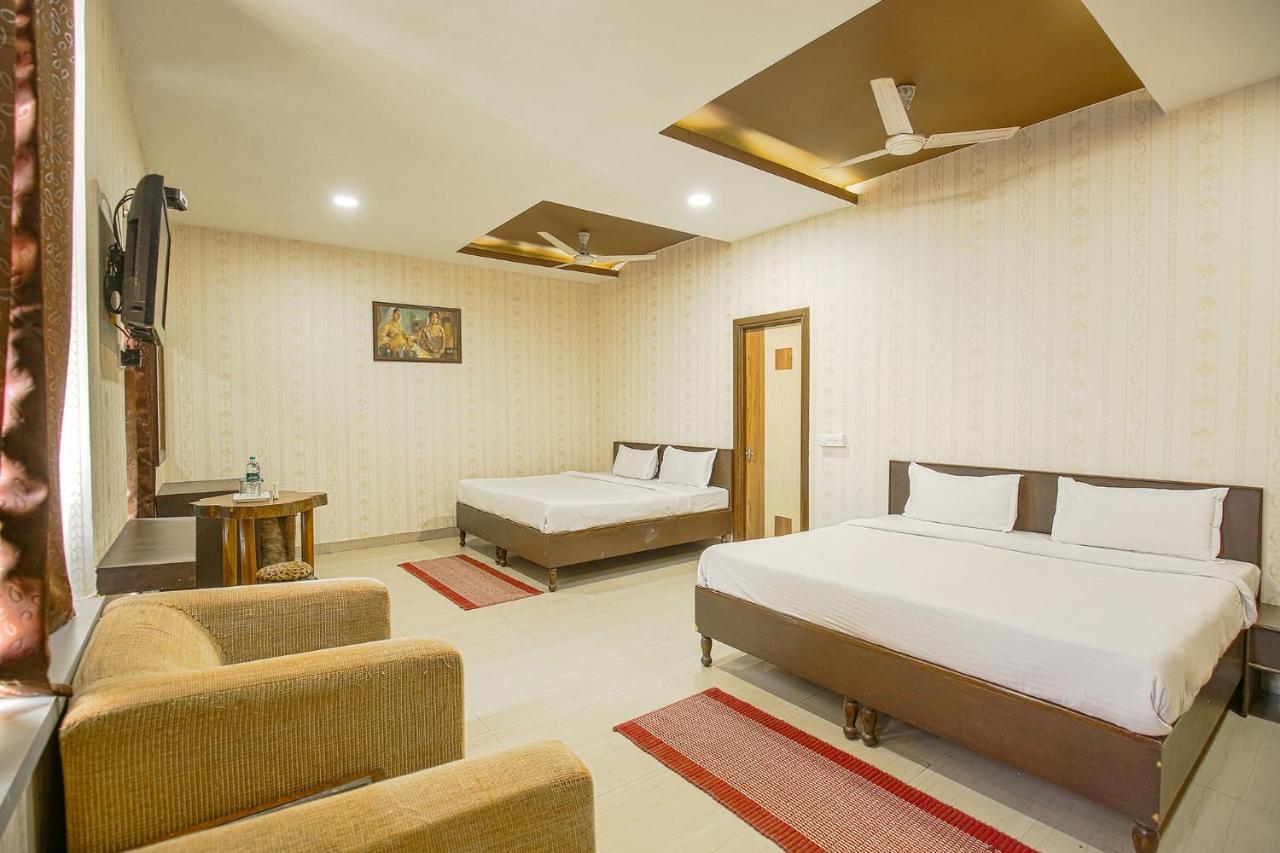 Hotel Hk Continental Amritsar Eksteriør billede
