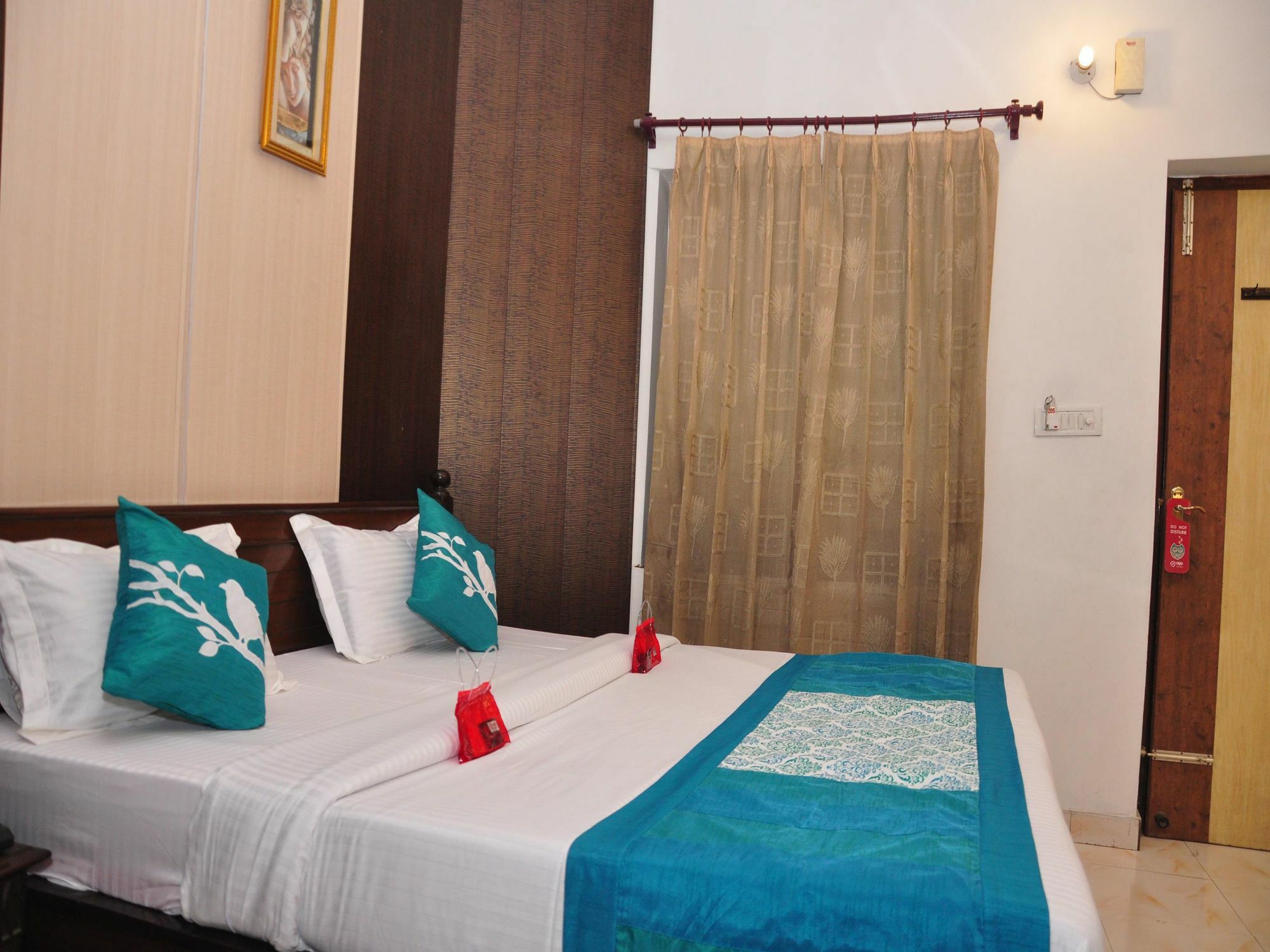 Hotel Hk Continental Amritsar Eksteriør billede